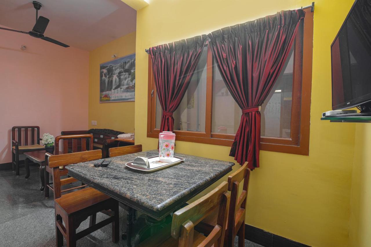 Manora Residency Hotel Pondicherry Exterior photo