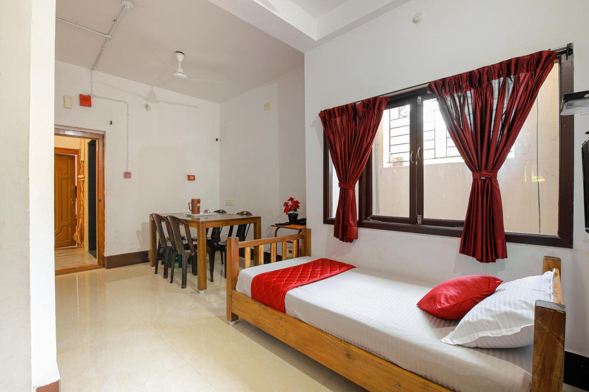 Manora Residency Hotel Pondicherry Exterior photo