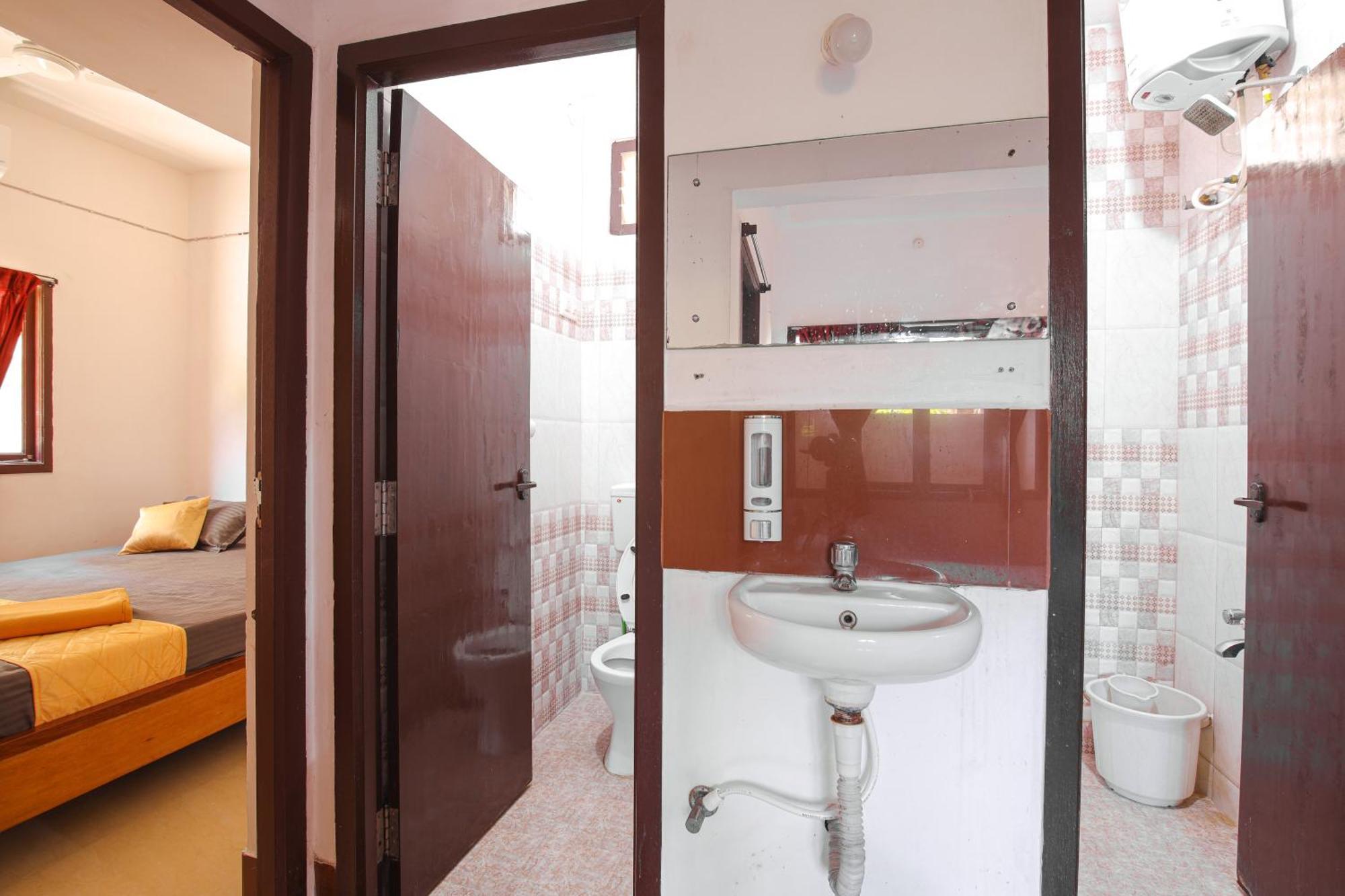 Manora Residency Hotel Pondicherry Exterior photo