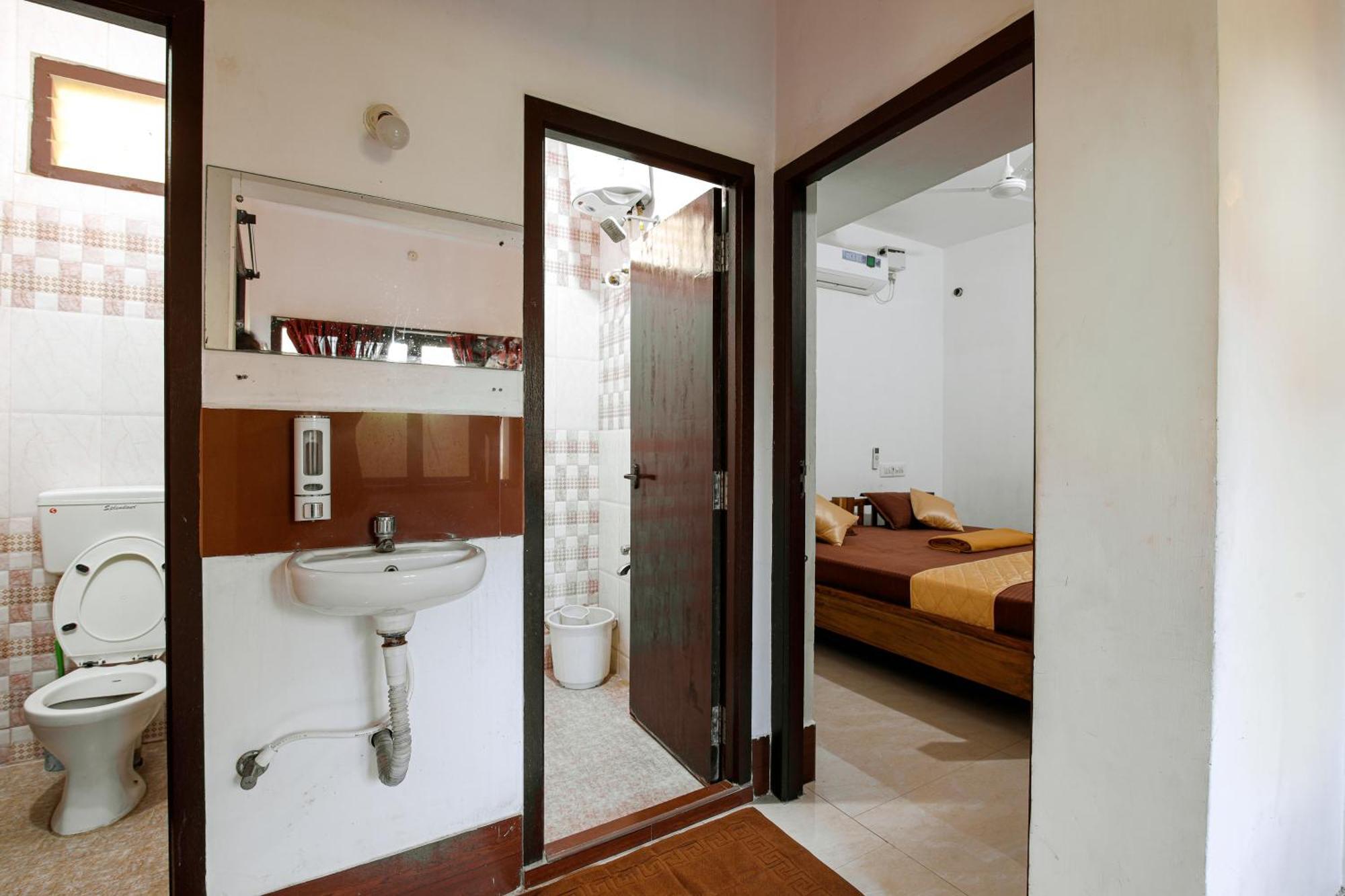 Manora Residency Hotel Pondicherry Exterior photo
