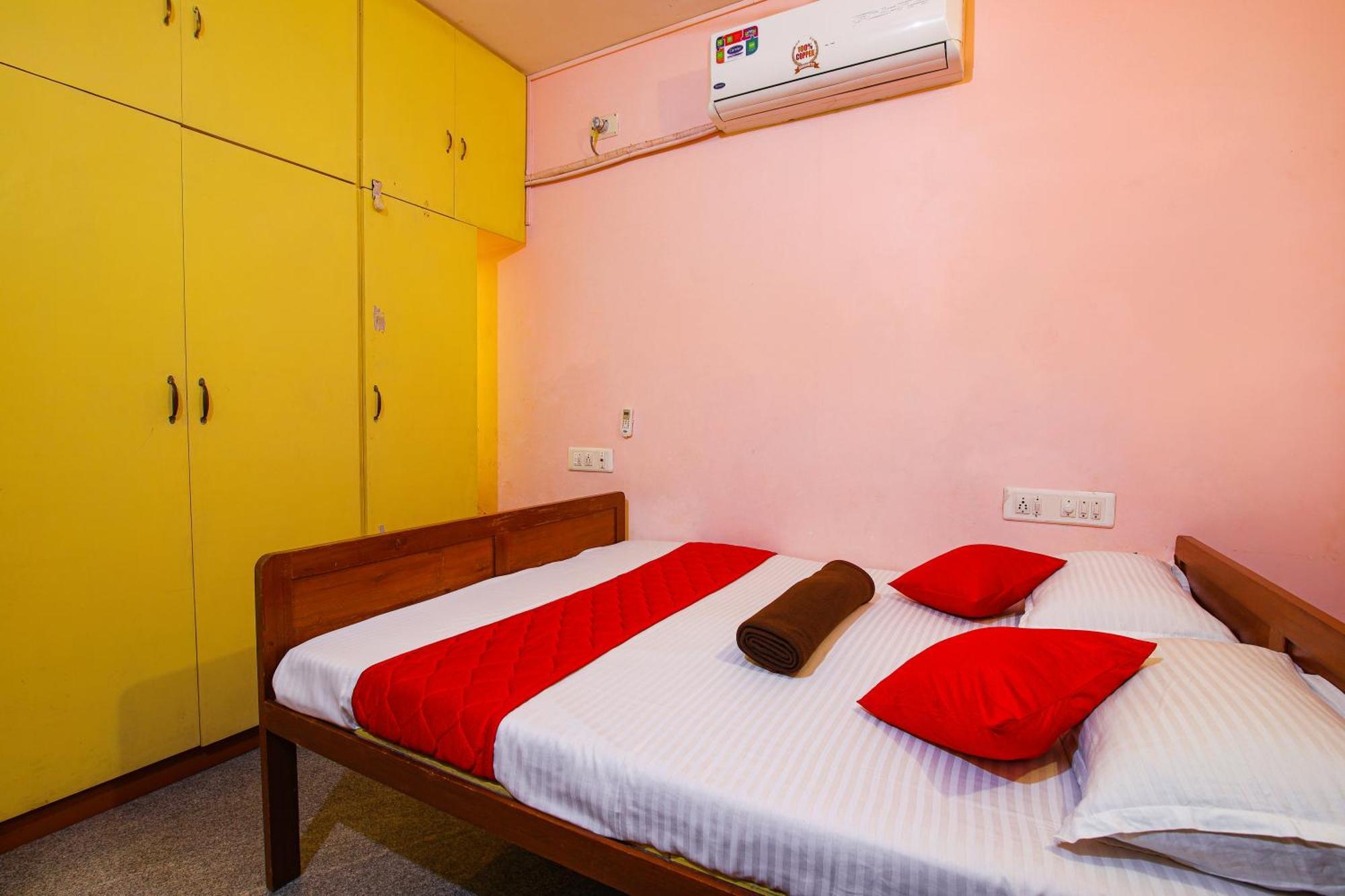 Manora Residency Hotel Pondicherry Exterior photo