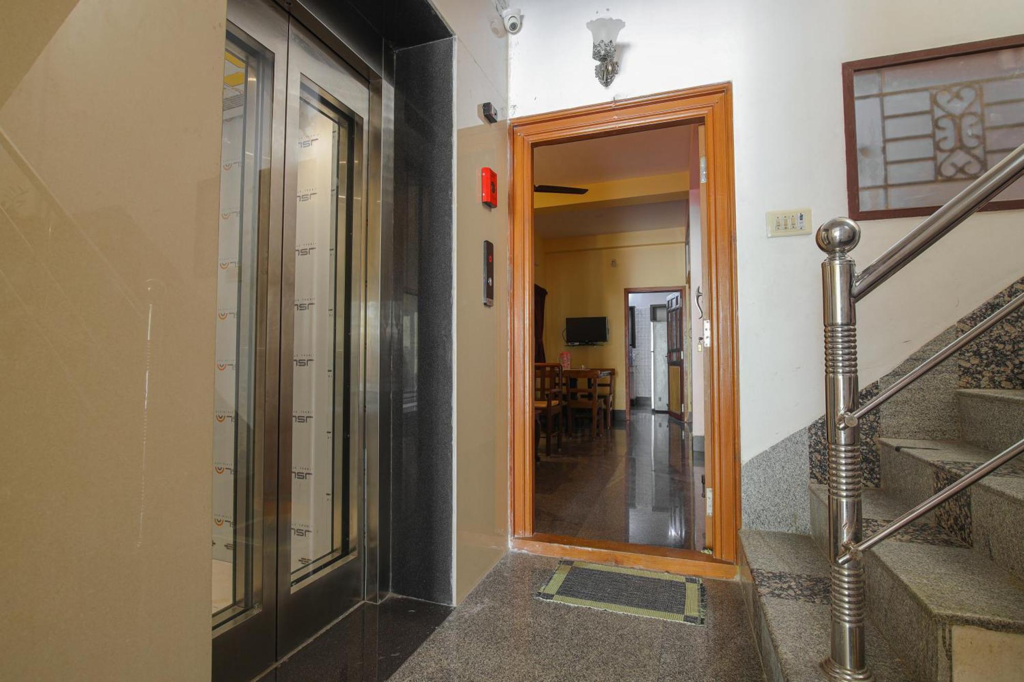 Manora Residency Hotel Pondicherry Exterior photo