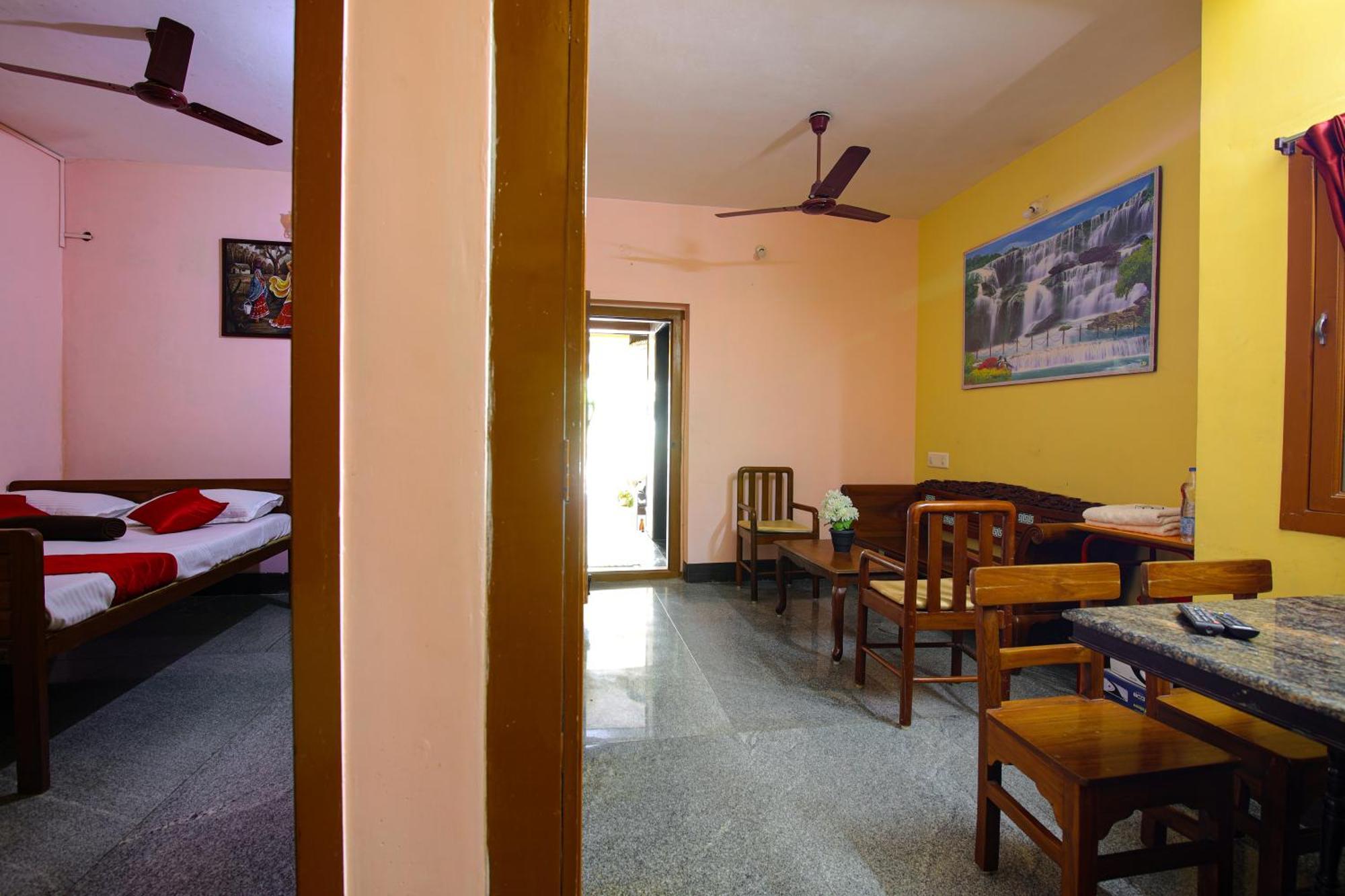Manora Residency Hotel Pondicherry Exterior photo