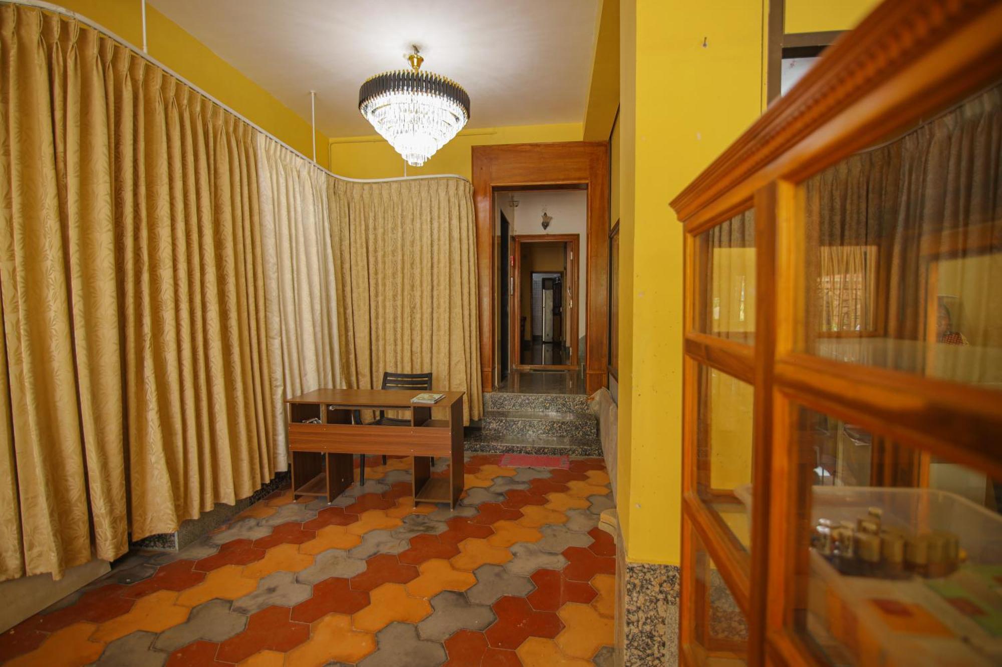 Manora Residency Hotel Pondicherry Exterior photo
