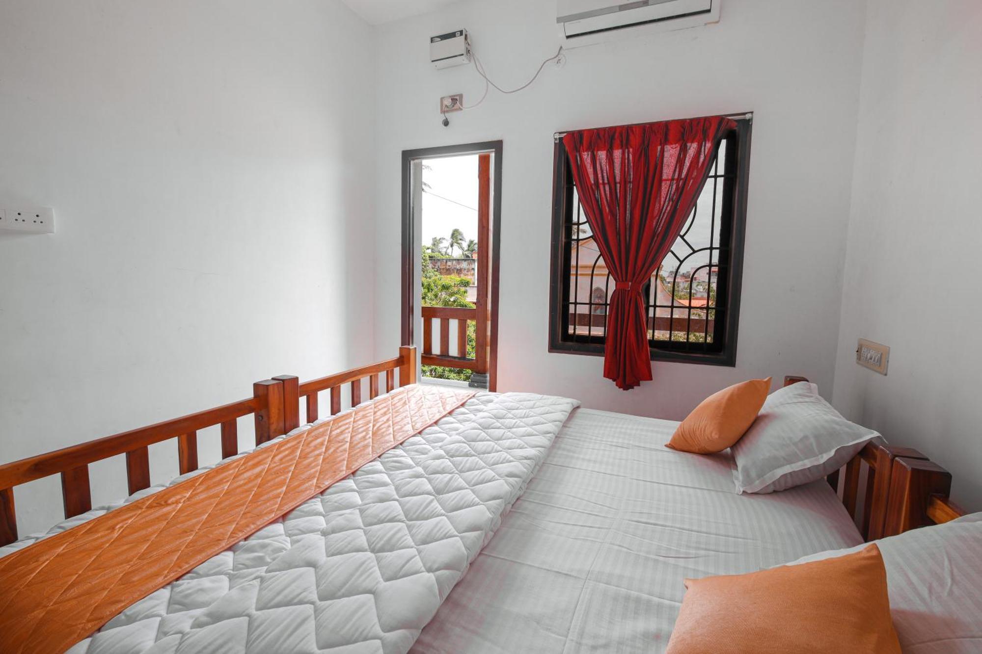 Manora Residency Hotel Pondicherry Exterior photo