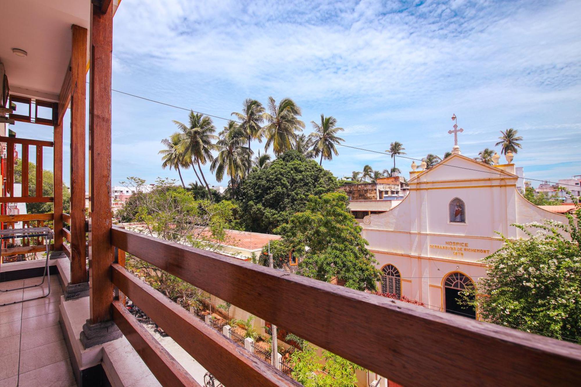 Manora Residency Hotel Pondicherry Exterior photo